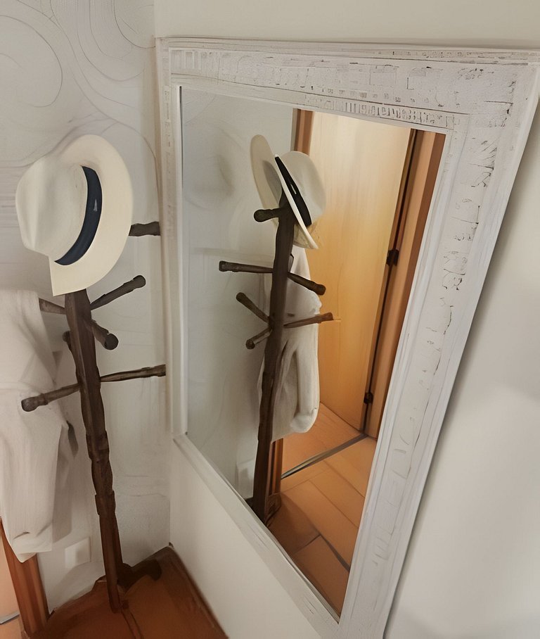 2 Quartos + Varanda + Vaga | Posto 4,Copacabana