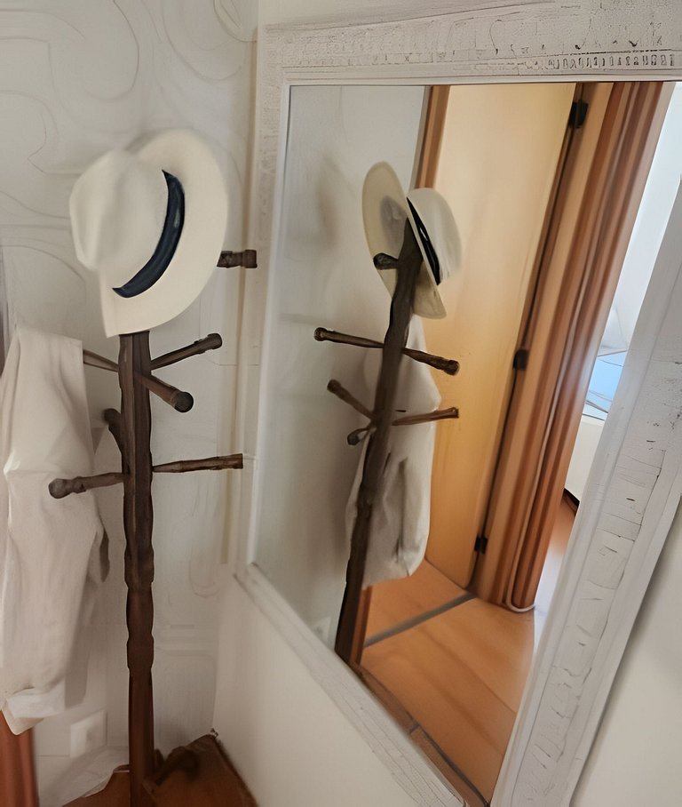 2 Quartos + Varanda + Vaga | Posto 4,Copacabana