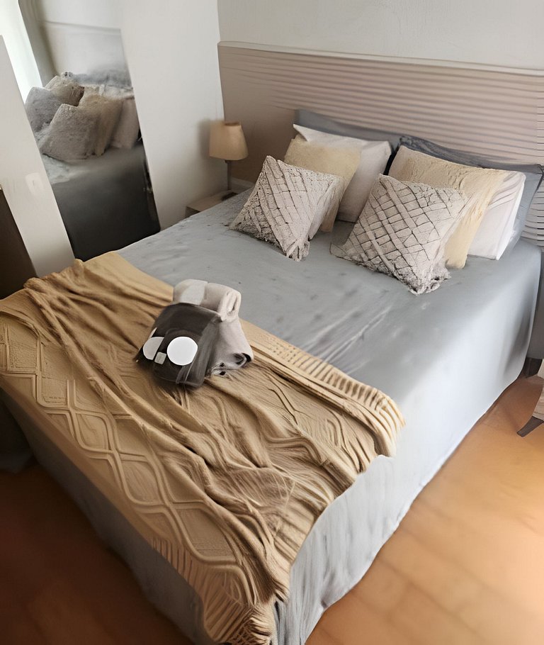 2 Quartos + Varanda + Vaga | Posto 4,Copacabana