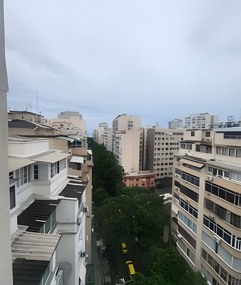 2 Quartos + Varanda + Vaga | Posto 4,Copacabana