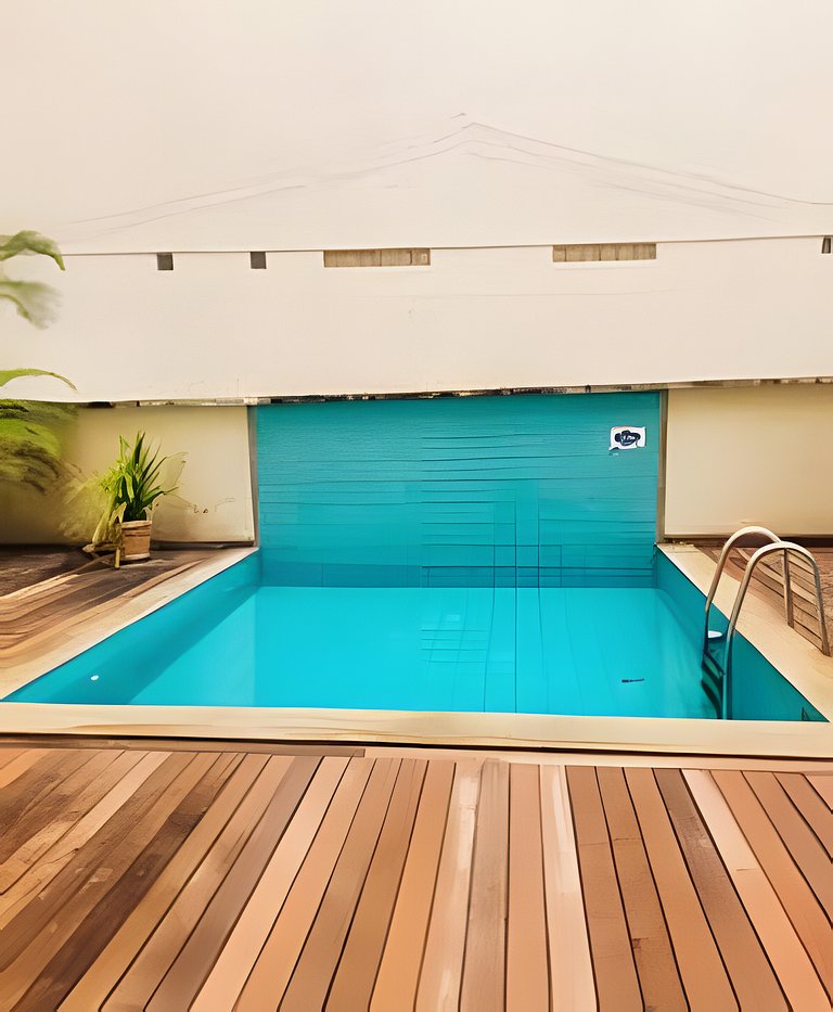 2 Quartos + Varanda + Vaga | Posto 4,Copacabana